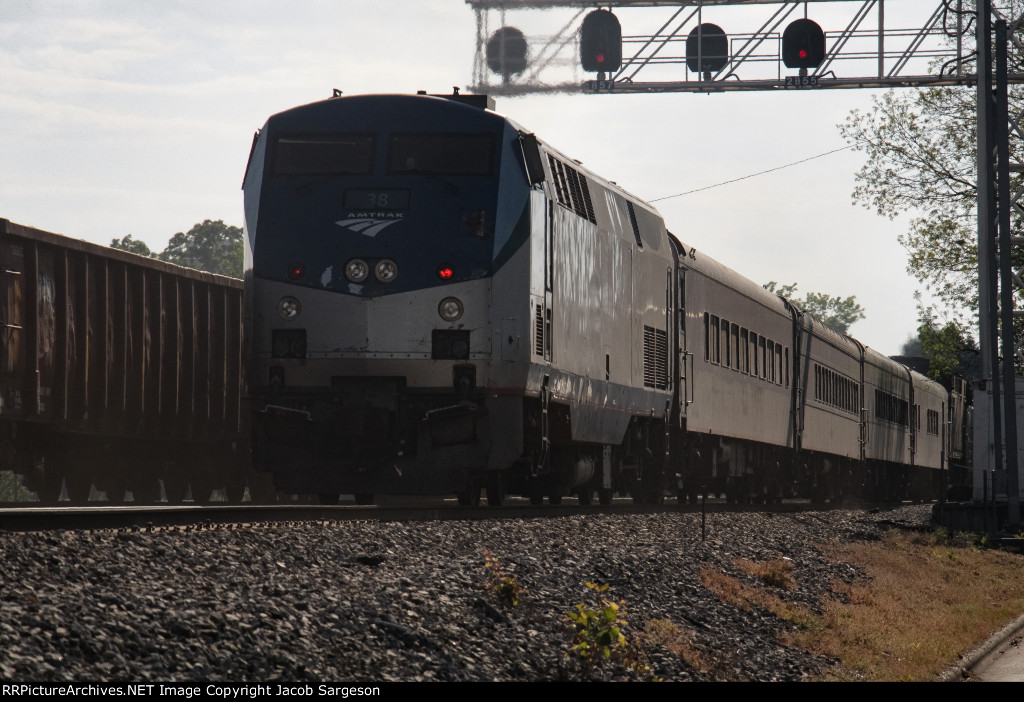 Amtrak 77